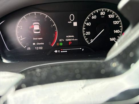 Used 2025 Honda Civic Sport image 7