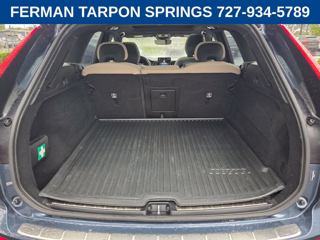 Certified 2026 Volvo XC60 B5 Plus AWD/4WD image 17