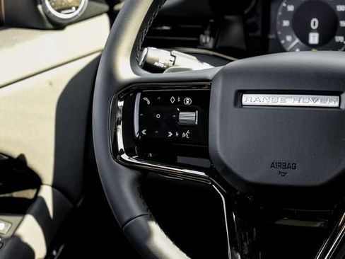 New 2026 Land Rover Range Rover Evoque S AWD/4WD image 24