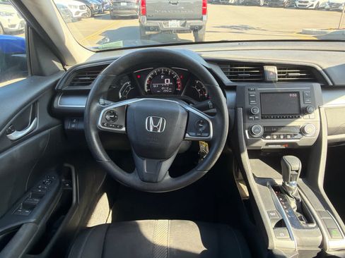 Used 2017 Honda Civic LX image 5