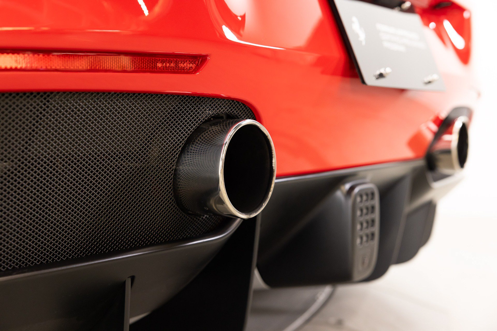 Certified 2019 Ferrari 488 Spider RWD image 53