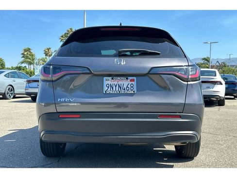 Used 2025 Honda HR-V LX image 4