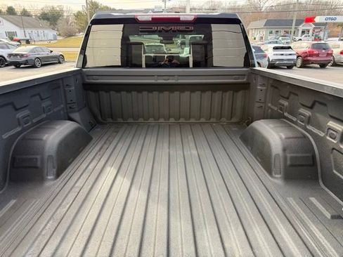 Used 2023 GMC Sierra 1500 Pro w/ Graphite Edition image 10