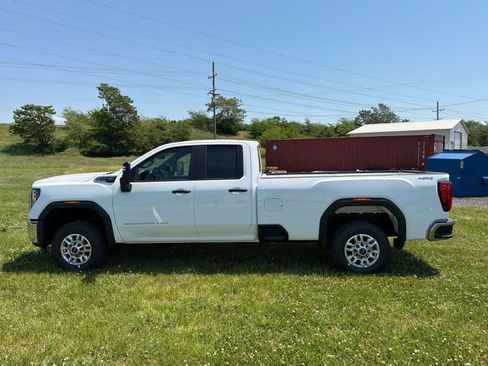 New 2026 GMC Sierra 2500 Pro w/ Convenience Package AWD/4WD image 13