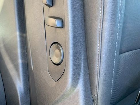 New 2025 GMC Sierra 3500 SLT w/ SLT Premium Package image 18