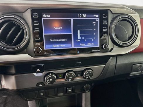 Used 2022 Toyota Tacoma SR5 w/ SR5 Appearance Package (SM) RWD image 19