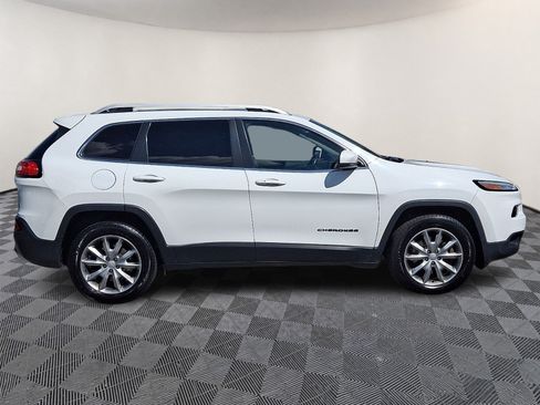 Used 2018 Jeep Cherokee Limited AWD/4WD image 7
