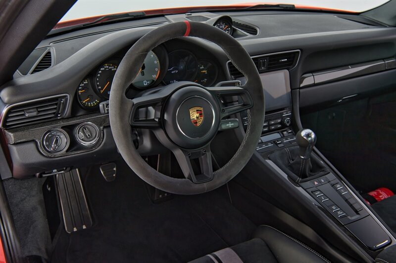 Used 2018 Porsche 911 GT3 w/ Sport Chrono Package RWD image 23