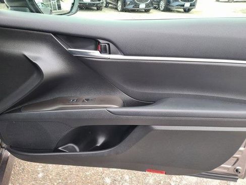 Used 2023 Toyota Camry LE image 22