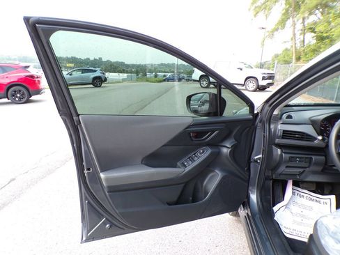 Used 2024 Subaru Crosstrek 2.0i Premium AWD/4WD image 23
