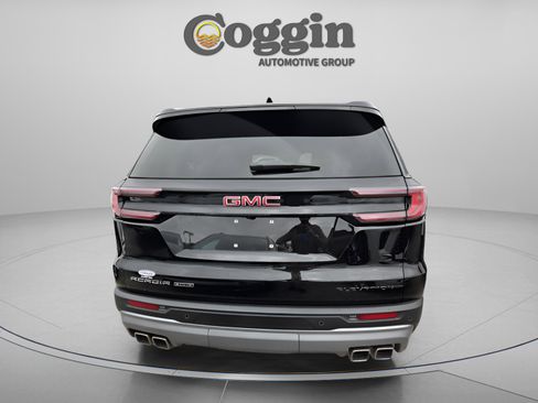 Used 2025 GMC Acadia Elevation image 6