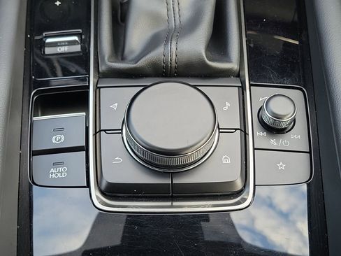 New 2022 MAZDA MAZDA3 s image 31