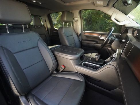 Used 2024 GMC Sierra 1500 Denali w/ Denali Reserve Package AWD/4WD image 23
