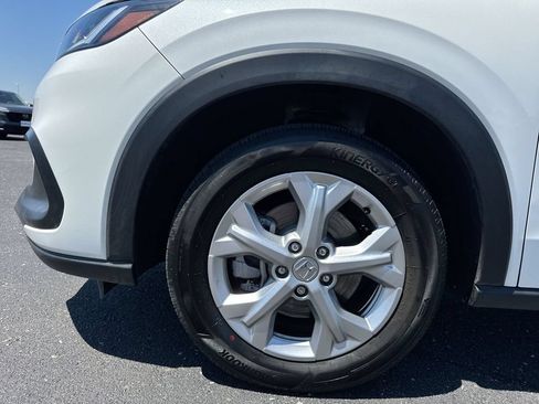 Used 2025 Honda HR-V LX image 10