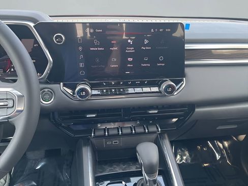 New 2025 GMC Canyon Elevation w/ Convenience Package image 25