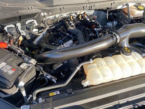 Used 2024 Ford F150 XLT AWD/4WD image 21