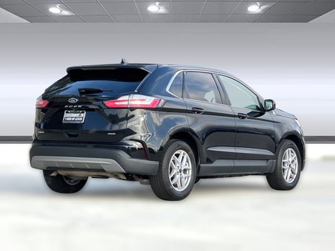 Used 2023 Ford Edge SEL image 8