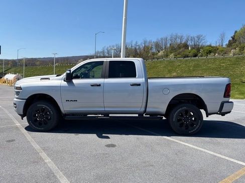 New 2026 RAM 2500 Big Horn AWD/4WD image 3