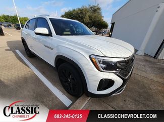 Used 2024 Volkswagen Atlas Cross Sport SE w/ Panoramic Sunroof Package FWD 360° Tour