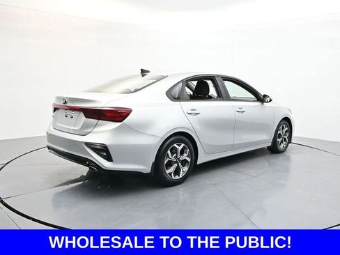 Used 2019 Kia Forte LXS image 7