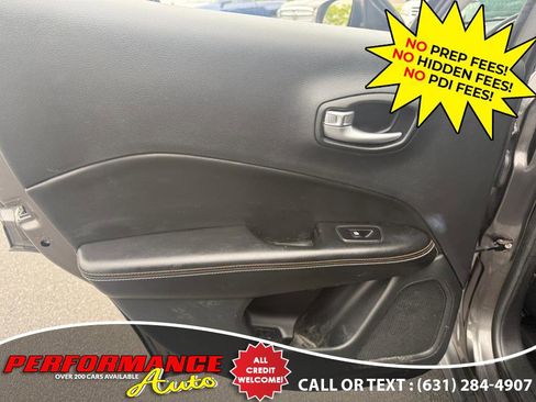 Used 2021 Jeep Compass Latitude image 24