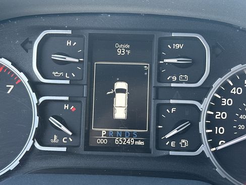 Certified 2021 Toyota Tundra SR5 w/ SR5 Leather Package RWD image 22