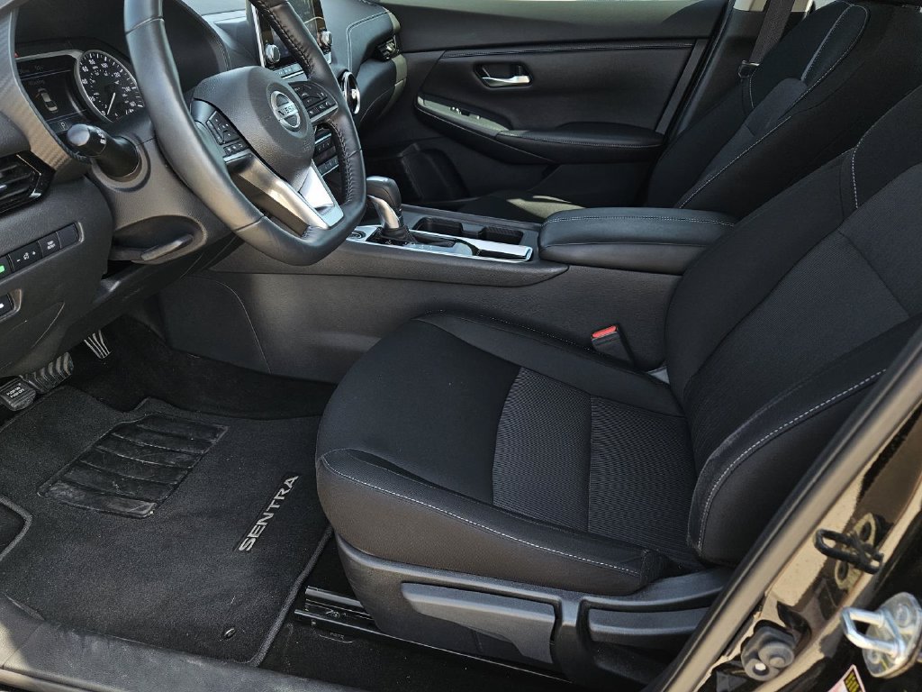 Certified 2022 Nissan Sentra SV w/ All-Weather Package FWD image 14