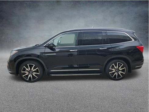 Used 2021 Honda Pilot Touring image 5