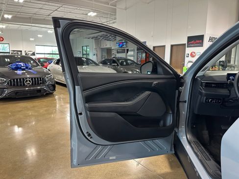 Used 2024 Ford Mustang Mach-E Select w/ Comfort Package Lite RWD image 11