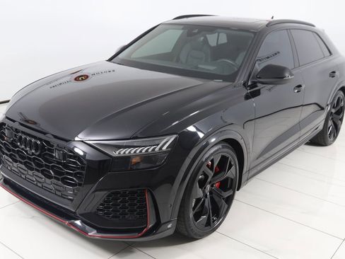 Used 2023 Audi RS Q8 image 33