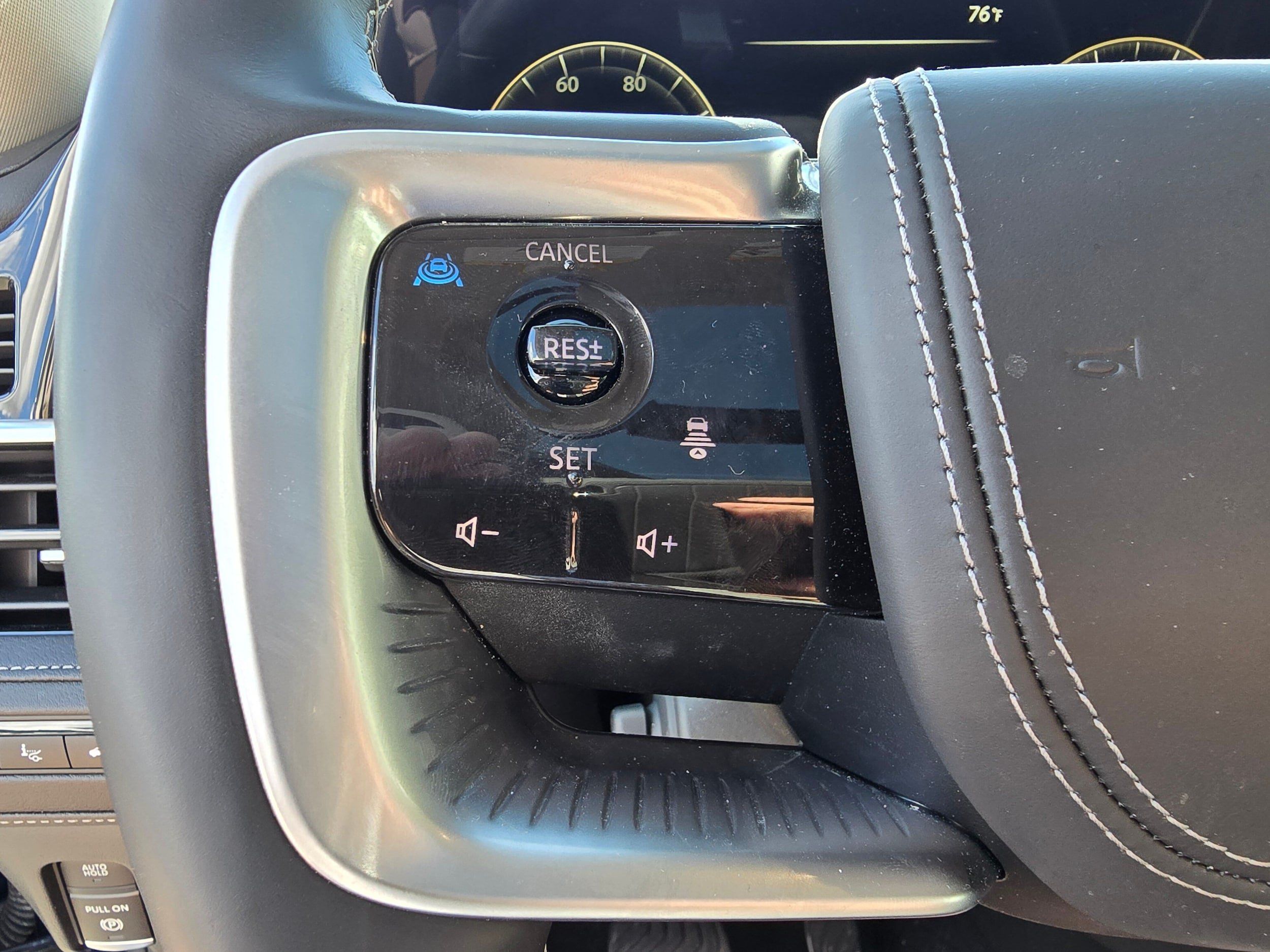 Used 2025 INFINITI QX80 Sensory AWD/4WD image 22