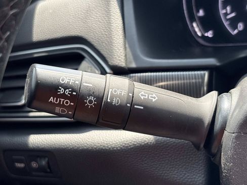 Used 2022 Honda Accord Sport image 26