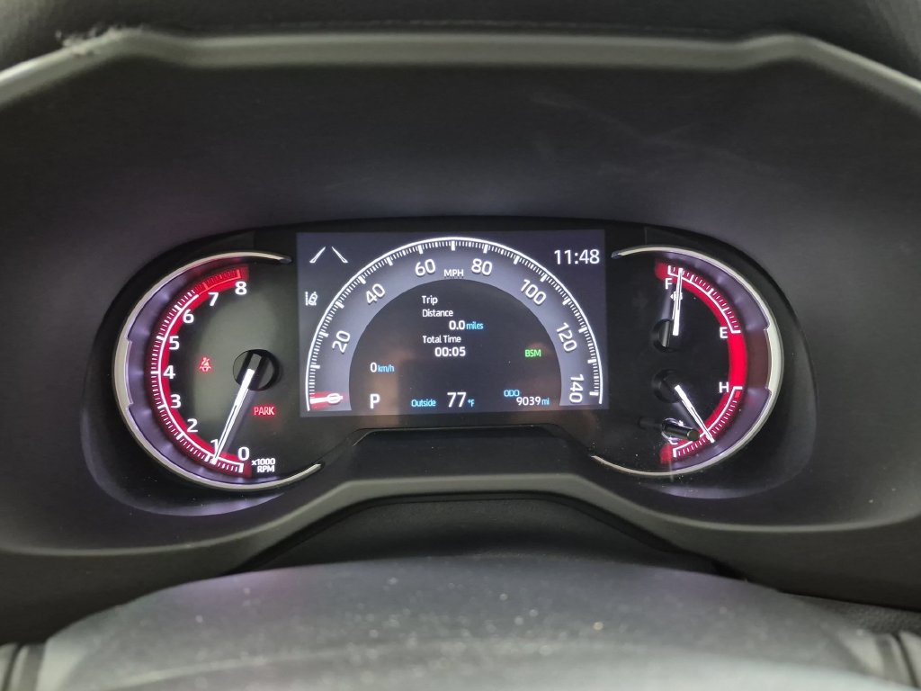 Used 2024 Toyota RAV4 XLE w/ Convenience Package FWD image 16