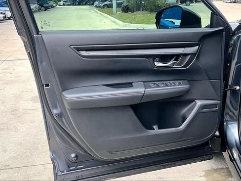 Used 2023 Honda CR-V Sport image 22