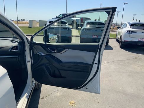 Used 2019 Subaru Crosstrek 2.0i Limited w/ Moonroof Package AWD/4WD image 22