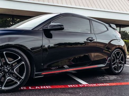 Used 2020 Hyundai Veloster N w/ Performance Package FWD image 40