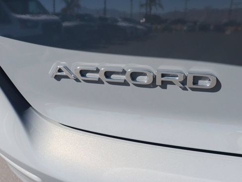 Certified 2025 Honda Accord SE image 6