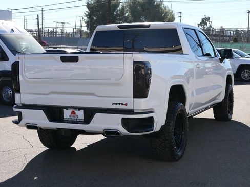 Used 2023 GMC Sierra 1500 AT4 w/ AT4 Preferred Package image 4