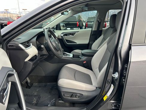 Certified 2025 Toyota RAV4 XLE w/ Convenience Package image 12