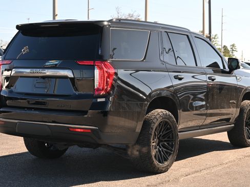 Used 2021 GMC Yukon AT4 w/ AT4 Premium Package image 10