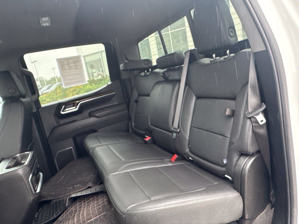 Used 2025 GMC Sierra 1500 Elevation w/ Elevation Premium Package AWD/4WD image 25
