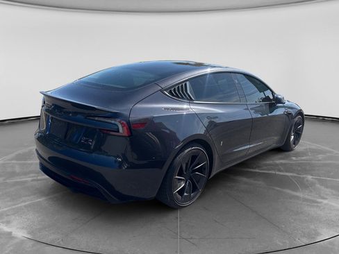 Used 2024 Tesla Model 3 Performance AWD/4WD image 4