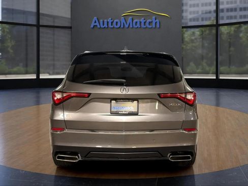 Used 2022 Acura MDX SH-AWD w/ Advance Package image 9