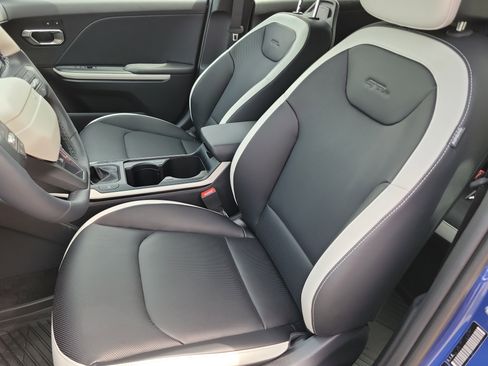 New 2026 Kia K4 GT-Line FWD image 4
