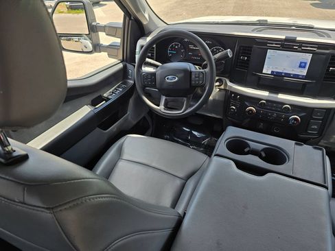 Used 2024 Ford F250 XL w/ XL Driver Assist Package AWD/4WD image 38