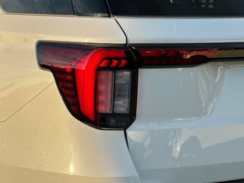 New 2026 Ford Explorer ST w/ Sun And Sound Package image 27