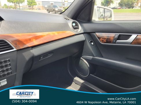 Used 2014 Mercedes-Benz C 250 Sedan image 5