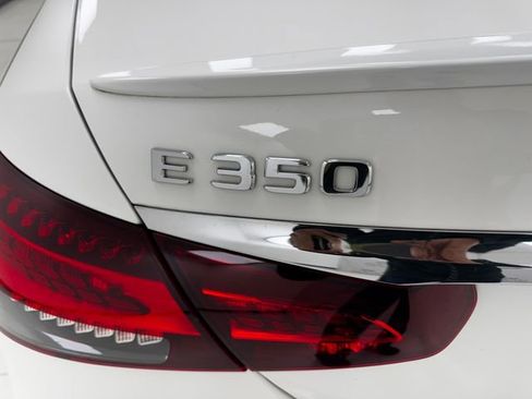 Used 2023 Mercedes-Benz E 350 Sedan image 40