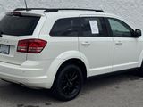 Used 2020 Dodge Journey SE w/ SE Popular Equipment Group image 3