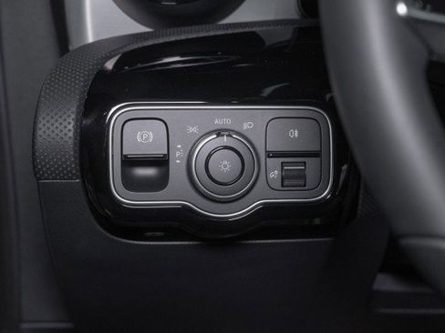 Certified 2026 Mercedes-Benz CLA 250 image 17
